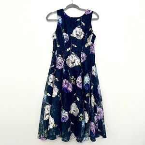 Floral lace fit and flare panel midi dress size 4